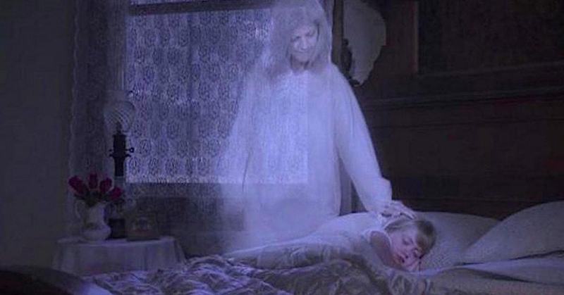 Nằm mơ thấy người mất sống lại là điềm báo như thế nào? Mơ thấy người chết đánh con gì?